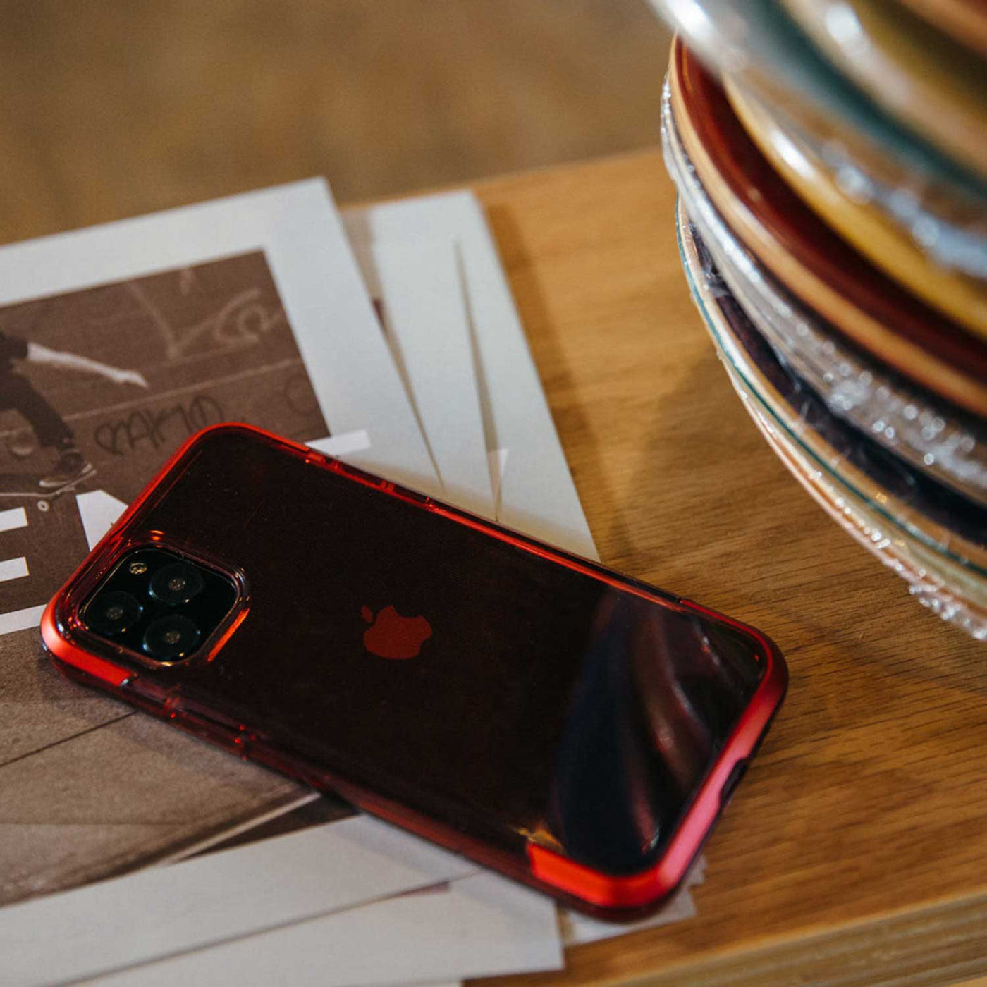 Transparent Case for iPhone 11 Pro Max. Raptic Air in red.#color_red