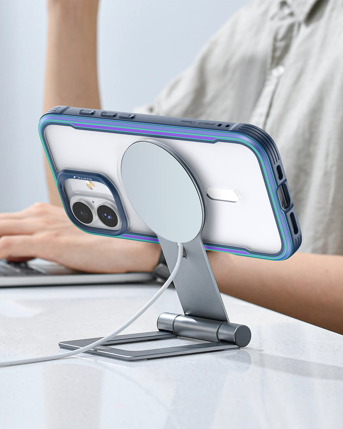 Raptic Shield Classic Magsafe for iPhone 17 - iridescent