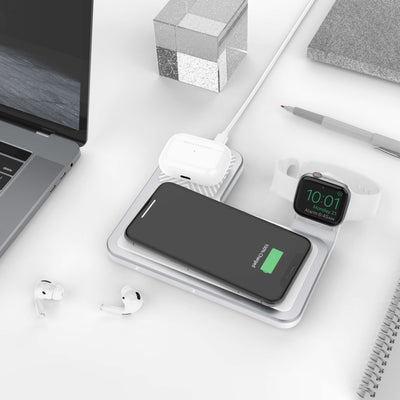 15W Wireless Qi Charger with 3 spots to recharge your iPhone, AirPods, and Apple Watch simultaneously. Raptic Trio in white. 