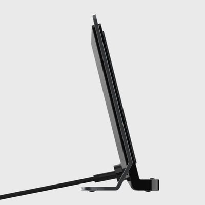 10W Wireless Qi Charger with to recharge your iPhone vertically or horizontally. Raptic Vertical in black. 