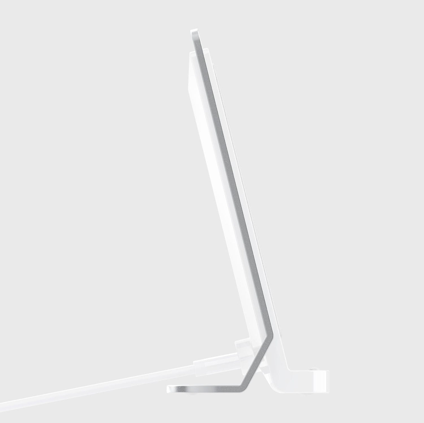 10W Wireless Qi Charger with to recharge your iPhone vertically or horizontally. Raptic Vertical in white. 