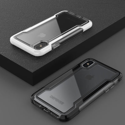 Thin Case for X/XS. Raptic Clear in black.#color_black